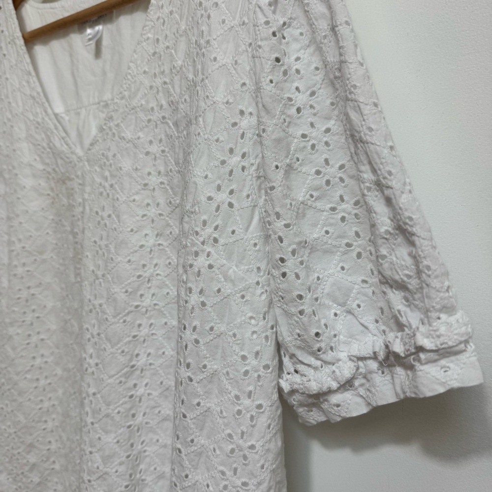 Draper James V-Neck Short Sleeve Eyelet Embroidered Top XL - Picture 4 of 13